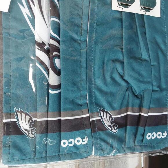 NFL  Philadelphia Eagles Adjustable Face Mask | FOCO | Adult - Picture 3 of 7